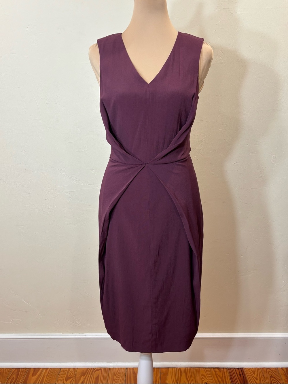 Like New Universal Standard 4XS Raven V-Neck Dress in Eggplant (0/XS equivalent)